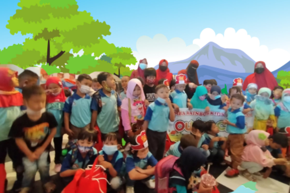 Anak-anak belajar bersama